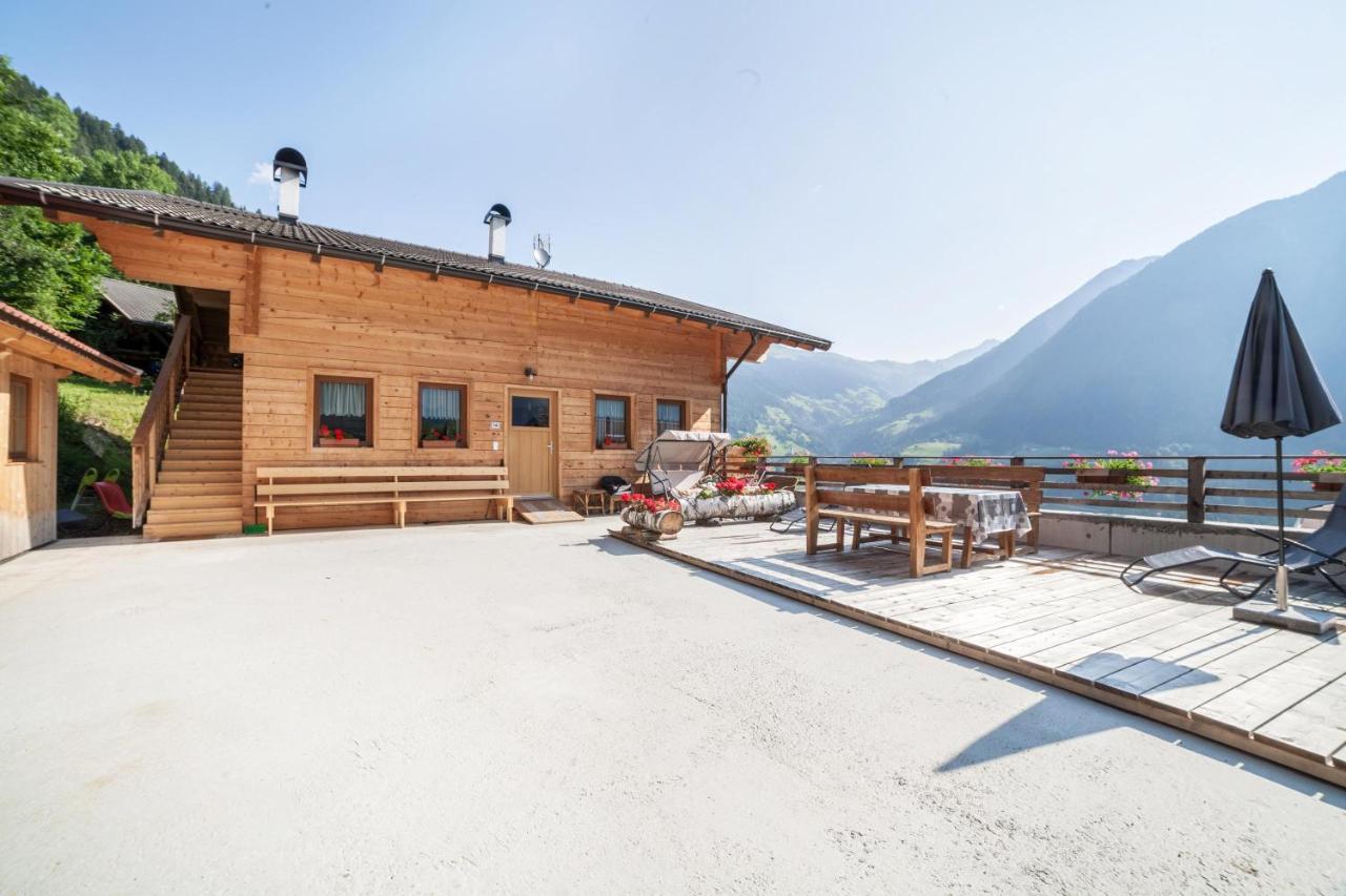 Innergasserhof Ferienwohnung Enzian San Martino In Passiria  Exterior photo